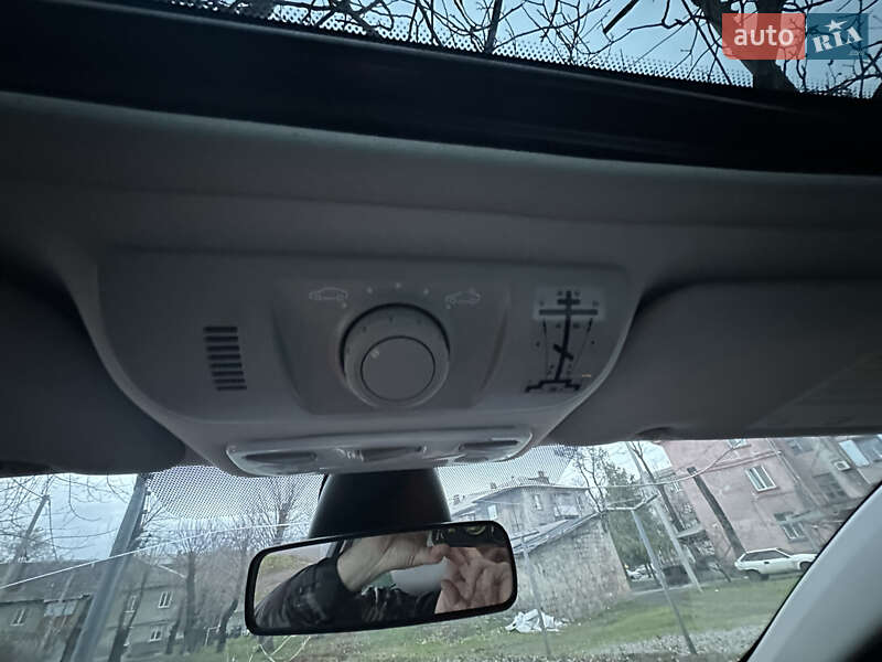 Универсал Renault Megane 2013 в Кривом Роге