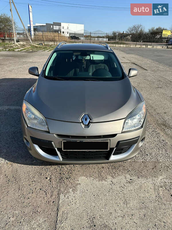 Універсал Renault Megane 2010 в 