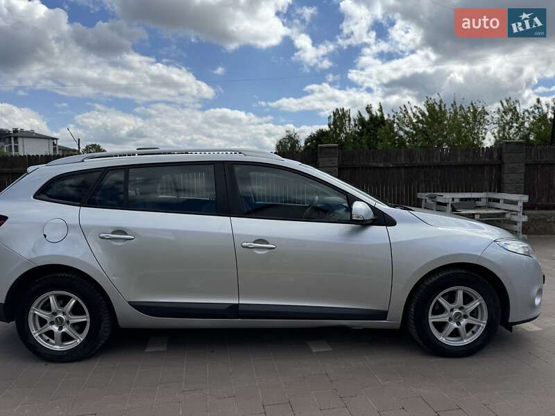 Універсал Renault Megane 2012 в Сарнах