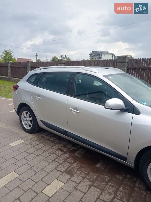 Універсал Renault Megane 2012 в Сарнах