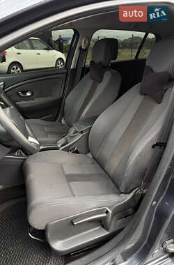 Универсал Renault Megane 2010 в 