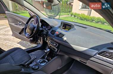 Хэтчбек Renault Megane 2015 в 