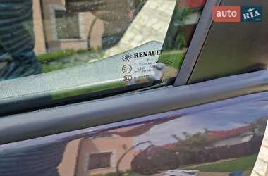 Хэтчбек Renault Megane 2015 в 