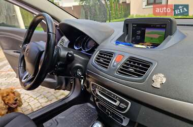 Хэтчбек Renault Megane 2015 в 