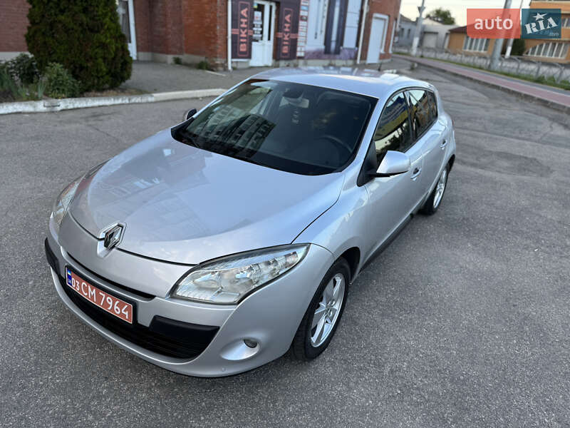 Хетчбек Renault Megane 2010 в Кропивницькому