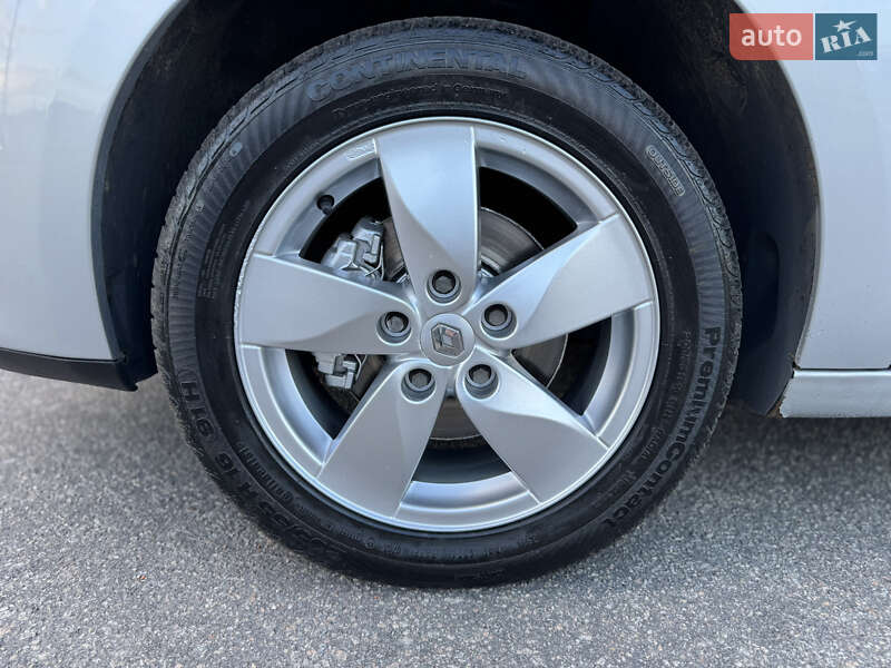 Хетчбек Renault Megane 2010 в Кропивницькому