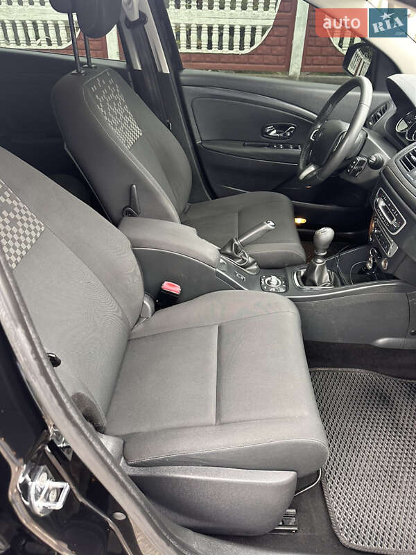 Універсал Renault Megane 2012 в Дубні фото 30 Універсал Renault Megane 2012 в Дубні