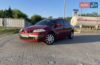 Седан Renault Megane 2006 в Днепре