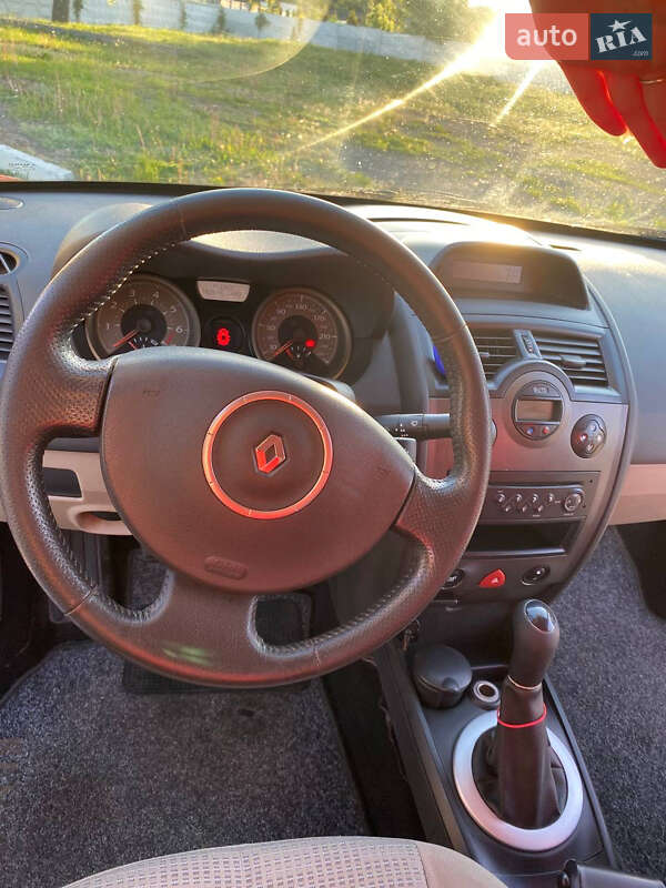 Седан Renault Megane 2006 в Дніпрі