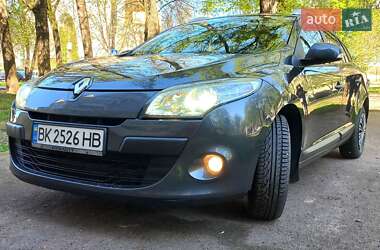 Универсал Renault Megane 2011 в 