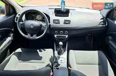 Хэтчбек Renault Megane 2014 в 