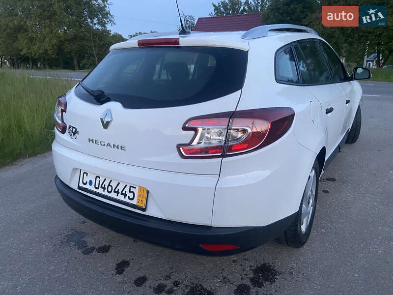 Универсал Renault Megane 2012 в Косове