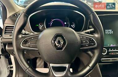 Седан Renault Megane 2018 в 