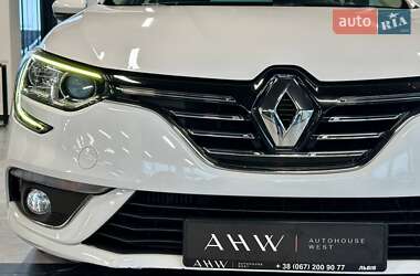 Седан Renault Megane 2018 в 