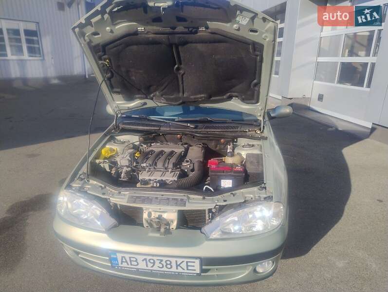 Універсал Renault Megane 2003 в Києві