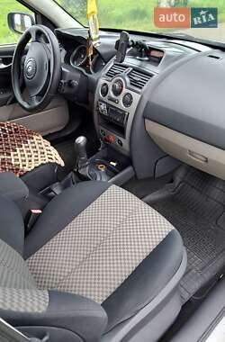 Универсал Renault Megane 2004 в 