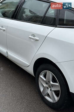 Универсал Renault Megane 2014 в 