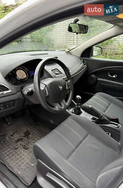 Универсал Renault Megane 2014 в 