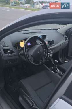 Универсал Renault Megane 2010 в 