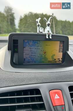 Хетчбек Renault Megane 2009 в 