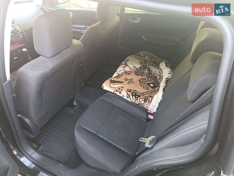 Универсал Renault Megane 2005 в Казатине