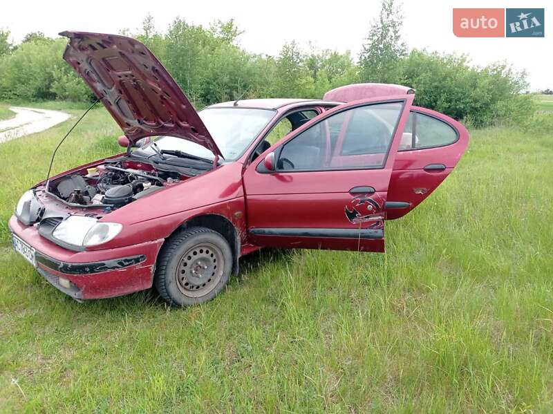 Седан Renault Megane 1998 в Любомле