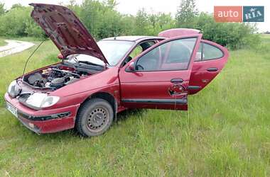 Седан Renault Megane 1998 в 