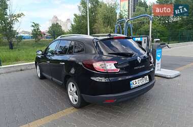 Универсал Renault Megane 2010 в 