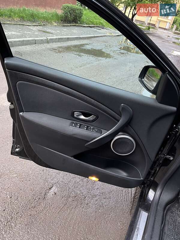 Универсал Renault Megane 2010 в Тернополе фото 21 Универсал Renault Megane 2010 в Тернополе