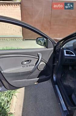 Универсал Renault Megane 2010 в 