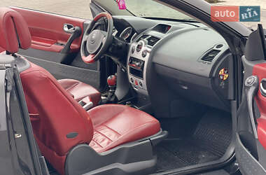 Кабриолет Renault Megane 2005 в 
