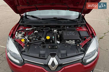Хэтчбек Renault Megane 2014 в 