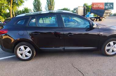 Универсал Renault Megane 2012 в 