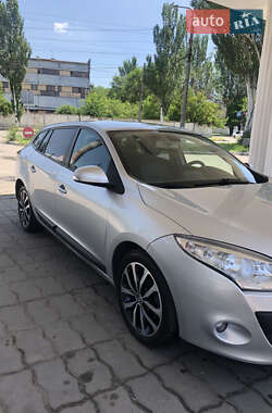 Универсал Renault Megane 2010 в 