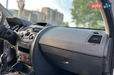 Универсал Renault Megane 2005 в 