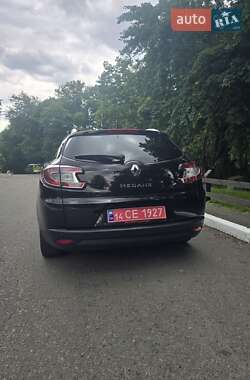 Универсал Renault Megane 2010 в 