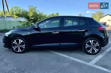 Хэтчбек Renault Megane 2011 в 
