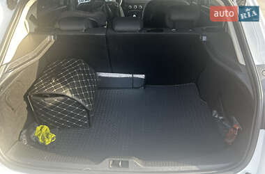Хэтчбек Renault Megane 2009 в 