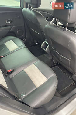 Универсал Renault Megane 2012 в 