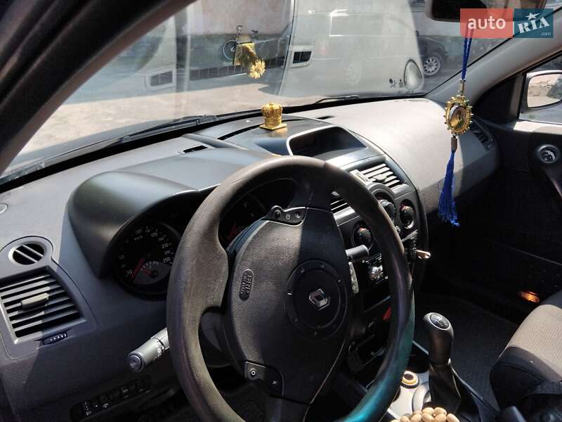 Универсал Renault Megane 2005 в Березному