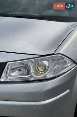 Хэтчбек Renault Megane 2008 в 