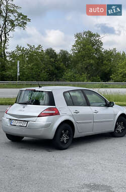 Хэтчбек Renault Megane 2008 в 