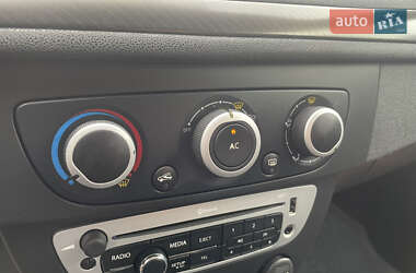 Универсал Renault Megane 2012 в 