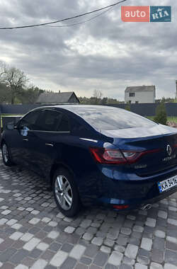 Седан Renault Megane 2018 в 