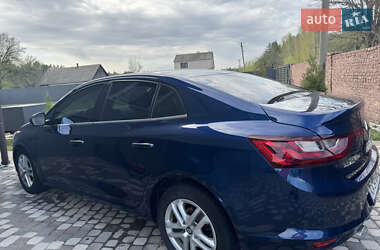 Седан Renault Megane 2018 в 