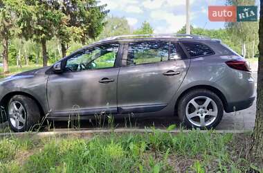 Универсал Renault Megane 2011 в 