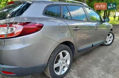 Универсал Renault Megane 2011 в 