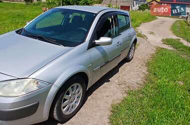 Хэтчбек Renault Megane 2004 в Рогатине