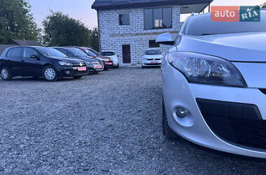 Універсал Renault Megane 2010 в 