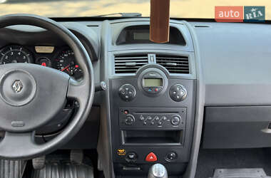 Седан Renault Megane 2006 в 